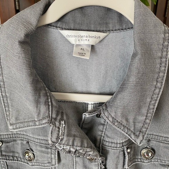 Christopher & Banks Women’s Grey Denim Jacket, size Petite Large - Picture 2 of 5